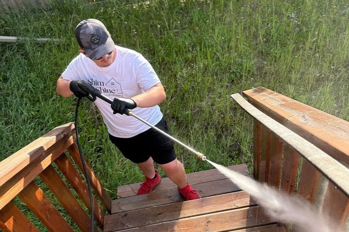 Professional pressure washing service Grande Prairie by Drew's Seasonal Services